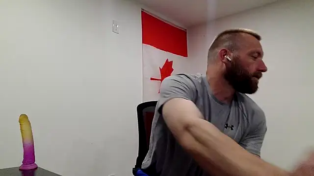 clarkefitness' Webcam Show