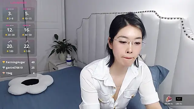 Miaomiao-123's Webcam Show
