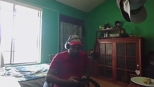 _______the Show Webcam