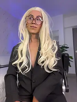 miss_tatiana_: απευθείας συνομιλία ΧΧΧ