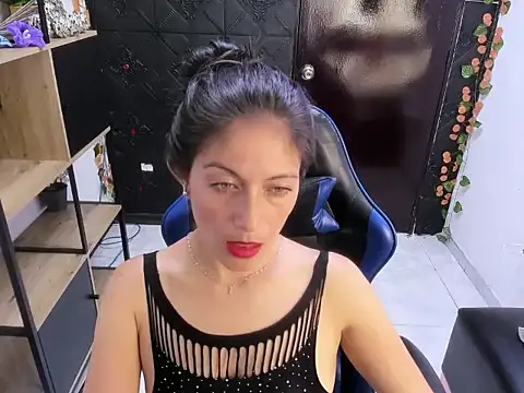 AnnyMilet_ Live XXX-Chat