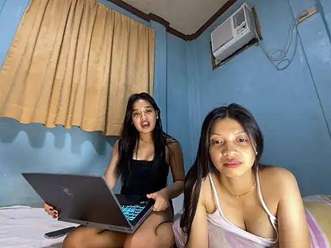 pinay_kitty23 Pertunjukan Webcam