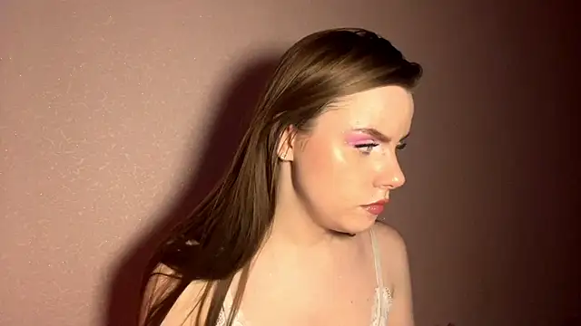 Chat XXX en directo de LeishaRocher