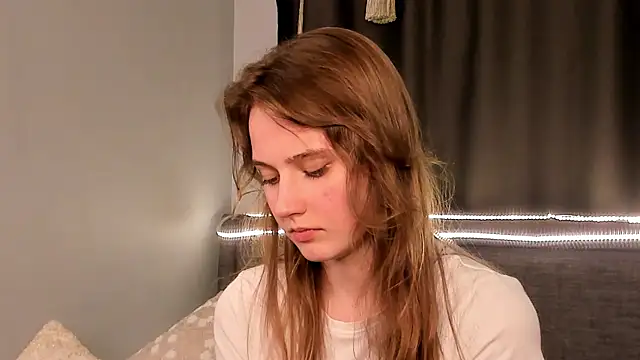 Pokazy przed kamerką – RubieHeiser