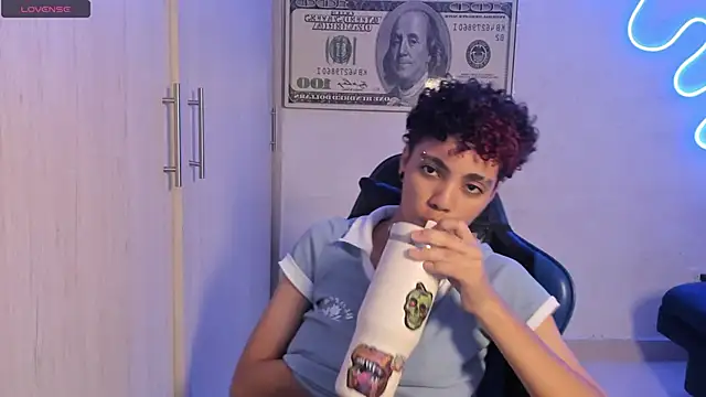 axel_luxxx webkamerás műsora