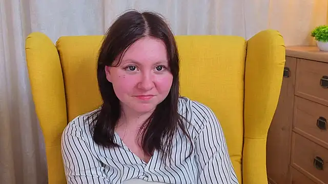 MaliaDemus Show in webcam