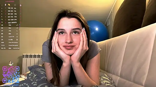 Czat XXX na żywo – DarlineBrustera