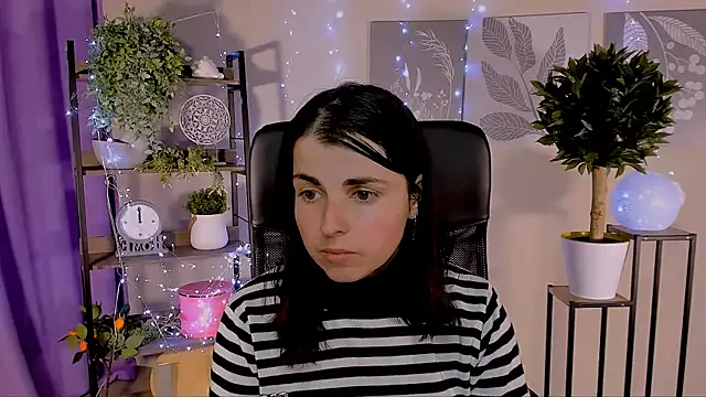 MartaEdams Chat XXX live