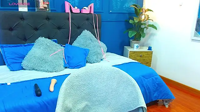 zohet_kriss' Live XXX Chat