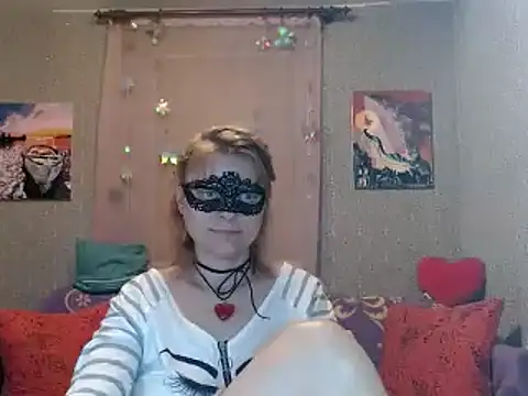 XXX chat uživo modela Miss_Nona