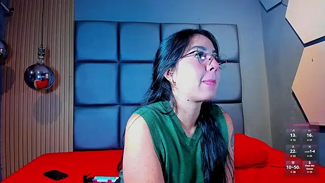 XXX chat uživo modela CORAL_FOX