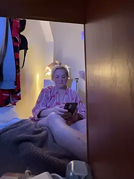 Chat XXX en directo de Svetlysvet