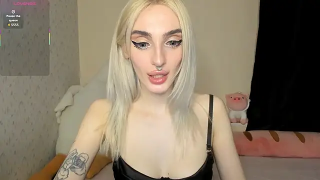 succubantra live XXX chat