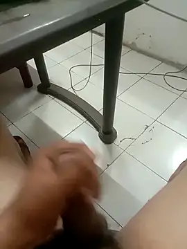 Show de Delhi_boy2 na webcam