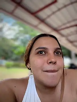 Colibri_xxx – Naživo XXX chat