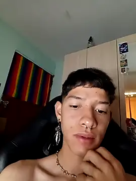 heyy_noah11 在線直播表演