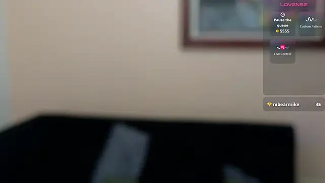 hairyncuteass লাইভ XXX চ্যাট