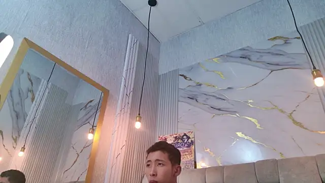 MOgekobig19's Live XXX Chat