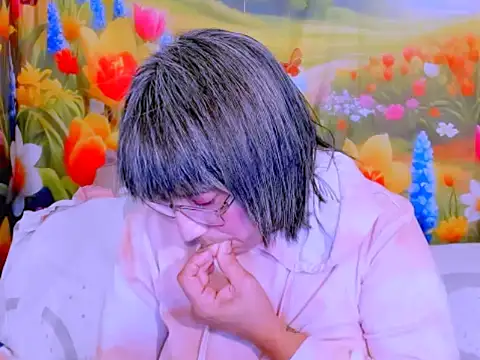 Chat +18 de indianroxy ao vivo