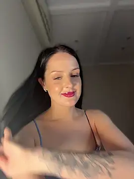 Chat +18 de Evayra ao vivo