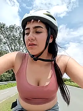 CAROLINE__07 Show Webcam