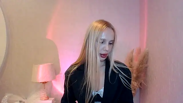 Milieva11's Live XXX Chat