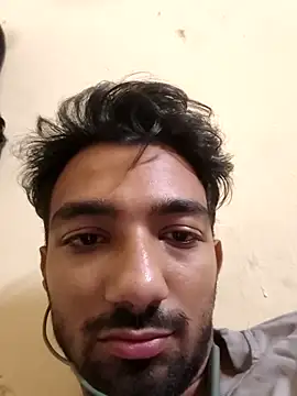 XXX chat uživo modela ItsPlayboy031