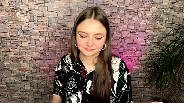 may_rollins Adlı Modelin Canlı XXX Sohbeti