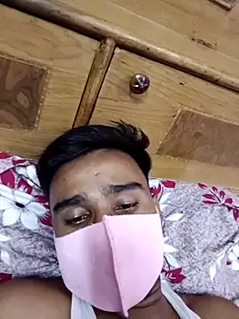 Cutiepie91   网络视讯表演