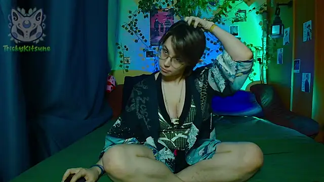 Chat XXX en directo de TrickyKitsune