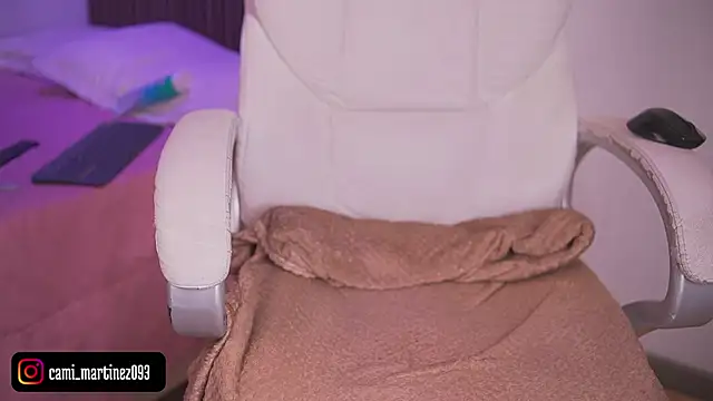 Chat XXX ao vivo de camila_martinez0