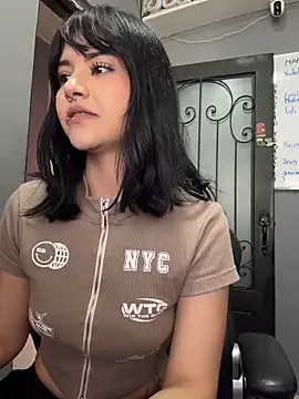 TatiLee: онлайн-секс-чат