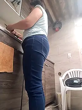 Chatroom XXX en direct de _Madison_queen_