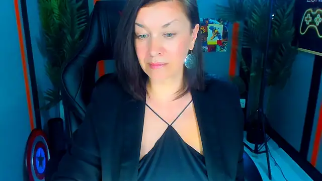 AnaMills' Live XXX Chat