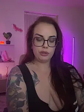 Chat XXX en directo de Miss_Lucifer6