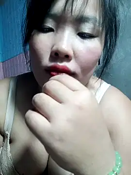 Chatroom XXX en direct de Irene-01