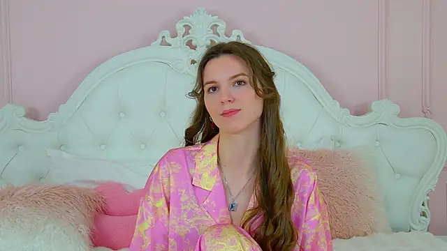 AmaliaLima Adlı Modelin Canlı XXX Sohbeti