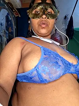 Real_Desi_Couple Pertunjukan Webcam