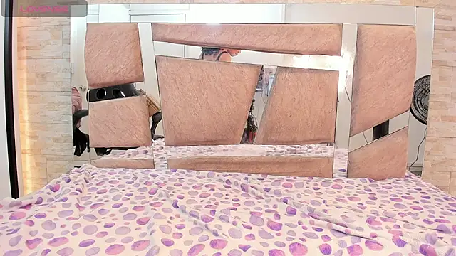 kendall_grace Chat XXX live