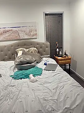 Handsolo_porn Webcamshow