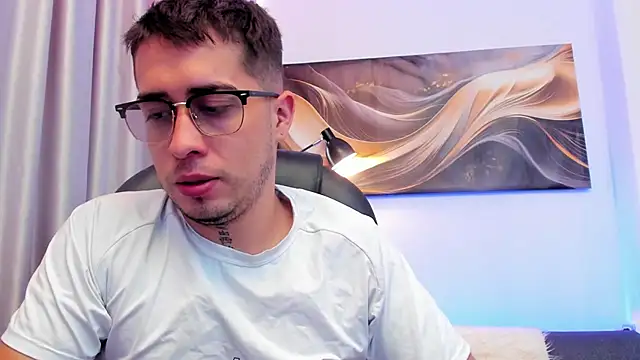 Tommas_Jhonson Show Webcam