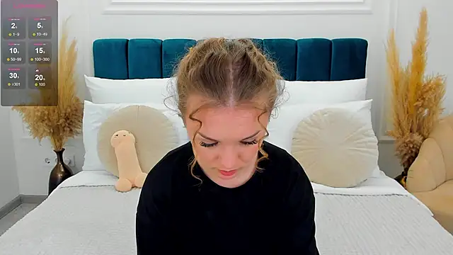 VirginOlly Chat XXX in diretta