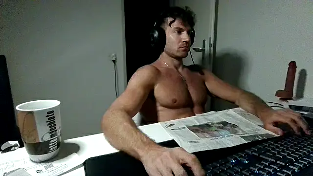 alpha-hunk Webcam-Show