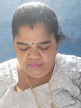 tamilthanushri 现场XXX聊天