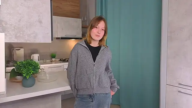 KeIIeyStrong – Kamerová šou