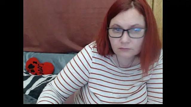 PlayfullMature's Webcam Show