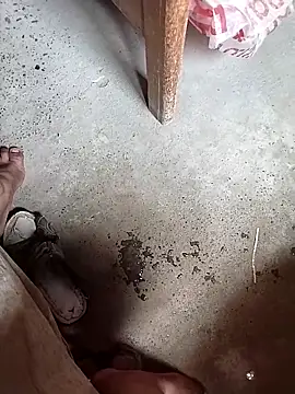 Show modela Antoneher na web-kameri