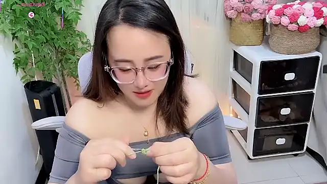 Chat +18 de NEWONETO ao vivo