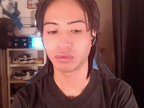 Erin_23: онлайн-секс-чат