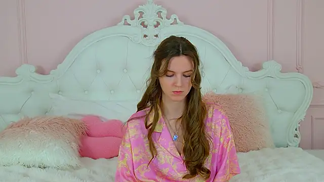 AmaliaLima Adlı Modelin Canlı XXX Sohbeti